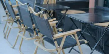 folding chair rental